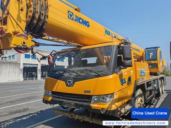 Buy XCMG 25K5D Used Crane / 1